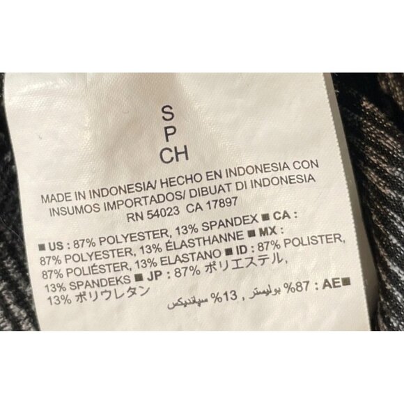 Old Navy Active Capris Womens Size Small Black & White Striped - Picture 6 of 8